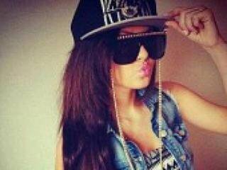 Erotinis vaizdo pokalbis melisssaa7