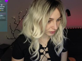 Erotinis vaizdo pokalbis MellicaX