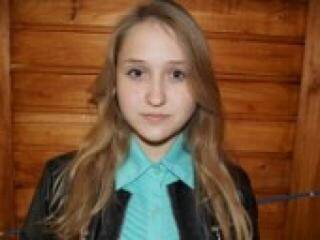 Erotinis vaizdo pokalbis mellisssaa