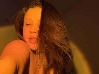 Erotinis vaizdo pokalbis melmiranda01