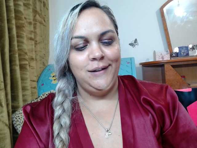 Nuotraukos mellydevine Your tips make me cum ,look in tip menu and control my toy or destroy me 11, 31, 112 333 / be my king, be the best Mwahhh #smoke #curvy #belly #bbw #daddysgirl