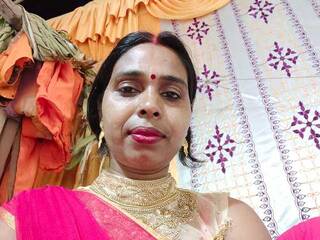 Erotinis vaizdo pokalbis mendy121