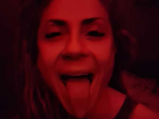 Profilio nuotrauka RedHurricane