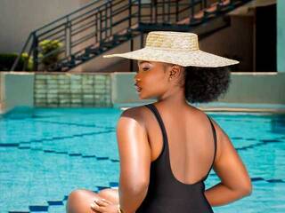 Erotinis vaizdo pokalbis Mercybanks