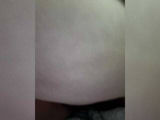 Erotinis vaizdo pokalbis Merrianna