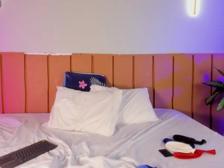 Erotinis vaizdo pokalbis Mia-moon