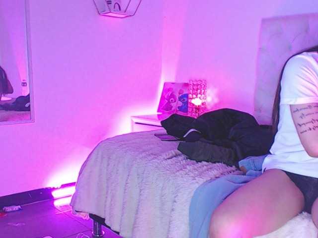 Transliacijos ekrano nuotraukos mia-naughty63