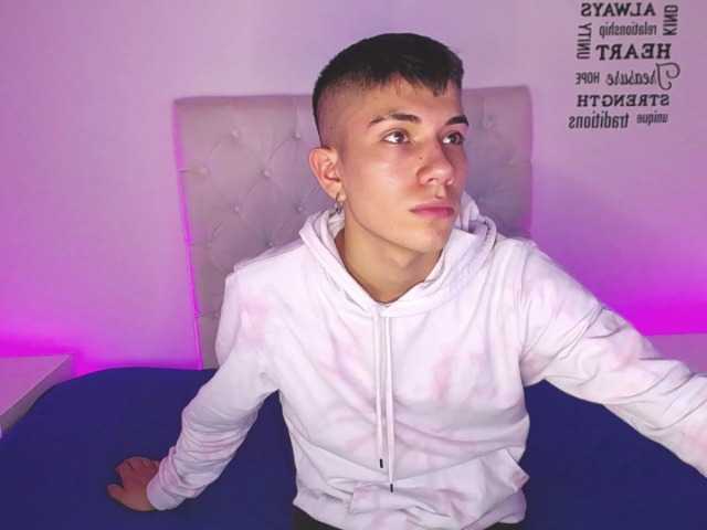 Transliacijos ekrano nuotraukos mia-naughty63