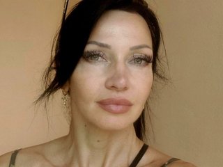 Erotinis vaizdo pokalbis MiaAmour