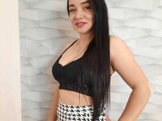 Erotinis vaizdo pokalbis MiaDaigle