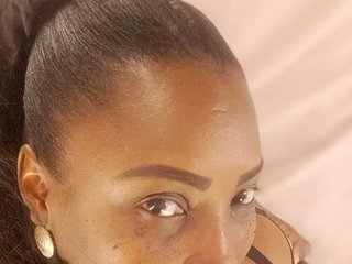 Erotinis vaizdo pokalbis miagutierrez11