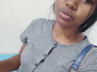 Erotinis vaizdo pokalbis Miahbrune