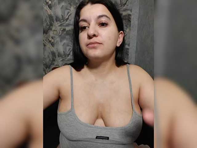 Transliacijos ekrano nuotraukos MIALovexXx