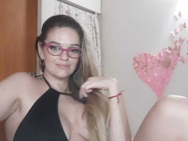 Nuotraukos Miaparissii Holaaa welcome Argentina wishing to play, full nude on public and masturbation 2000 /cream on my tits 1000/sucking my nipples 500/