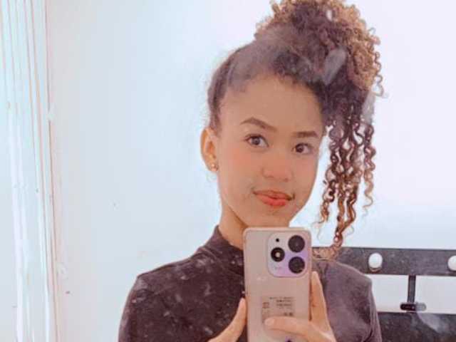 Profilio nuotrauka michell-