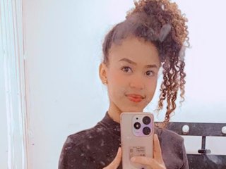 Erotinis vaizdo pokalbis michell-