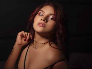 Erotinis vaizdo pokalbis MichelRyan