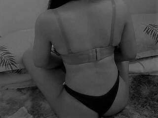 Erotinis vaizdo pokalbis MichieMich