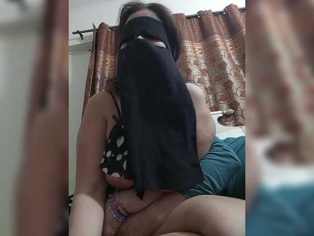 Transliacijos ekrano nuotraukos Middeleastcouple
