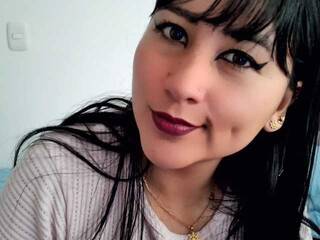 Erotinis vaizdo pokalbis mielblue