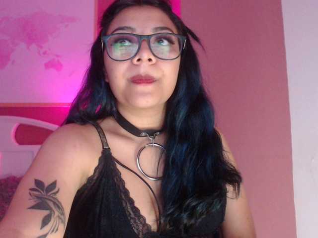 Nuotraukos MiissMegan Orgasms at the click of a button! CONTROL ME 100tk for 20 sec♥ PUSSY PLAY at every goal//sqirt every 5 goals!!buy my snap and i gave u 2 super hot vi #pussy $#lovense #squirt #sado