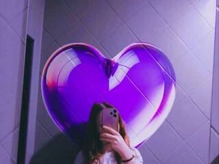 Erotinis vaizdo pokalbis Mila-shkaa