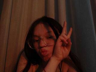 Erotinis vaizdo pokalbis Milakha