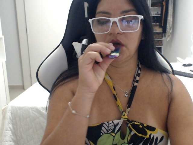 Nuotraukos MILFBRZIL desçam pro play, bora brincar.