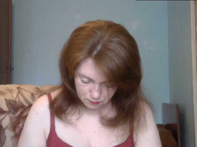 Nuotraukos MilfCarrliena Classic milf lets have some hot chat ! pvt , tips are welcome .* no russian