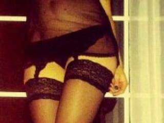 Erotinis vaizdo pokalbis milivanilli