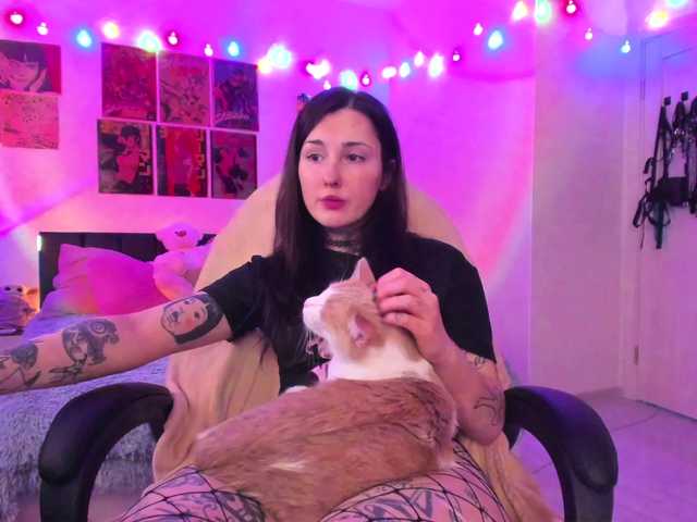 Transliacijos ekrano nuotraukos MilkyCunt
