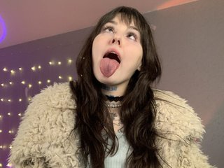 Erotinis vaizdo pokalbis milky_sweetsoftt