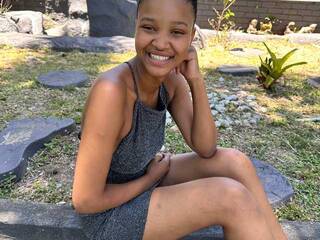 Erotinis vaizdo pokalbis MilkyBlondie2