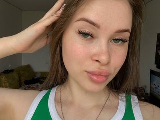 Erotinis vaizdo pokalbis MilkyMaus