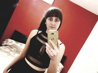 Erotinis vaizdo pokalbis MillaVol