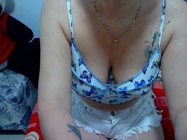 Transliacijos ekrano nuotraukos mimisexxxa