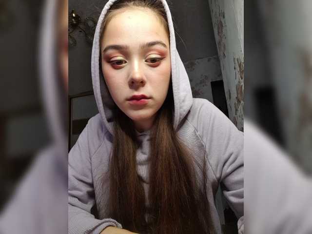 Transliacijos ekrano nuotraukos Mina-sweet