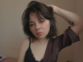 Erotinis vaizdo pokalbis MinaErmina