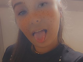 Erotinis vaizdo pokalbis Minettesexy24