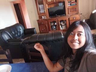 Erotinis vaizdo pokalbis Minie4