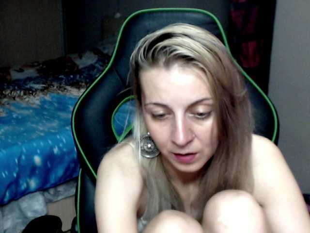 Nuotraukos MirabelaSweet 500 tokens i make big squirt mmmmmm