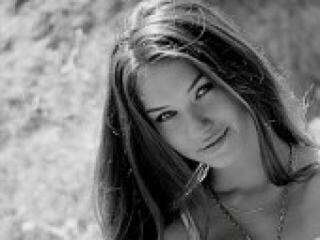 Erotinis vaizdo pokalbis mirannaa