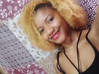 Erotinis vaizdo pokalbis Mirelle12