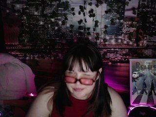 Erotinis vaizdo pokalbis miss-kapriz-love