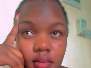 Erotinis vaizdo pokalbis Miss-Spicy-Candy