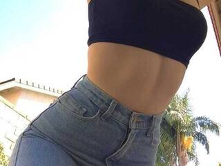 Erotinis vaizdo pokalbis MissAlina