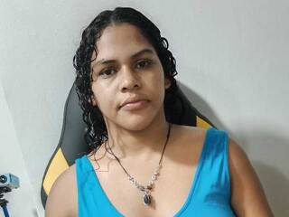 Erotinis vaizdo pokalbis misscandydirty