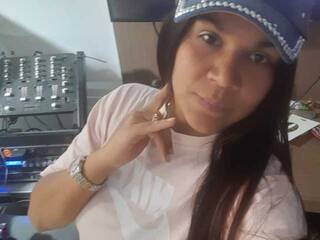 Erotinis vaizdo pokalbis MissDevorah