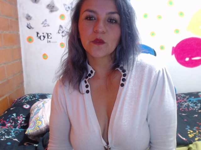 Transliacijos ekrano nuotraukos Misshella