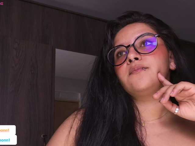 Transliacijos ekrano nuotraukos MissMoonn